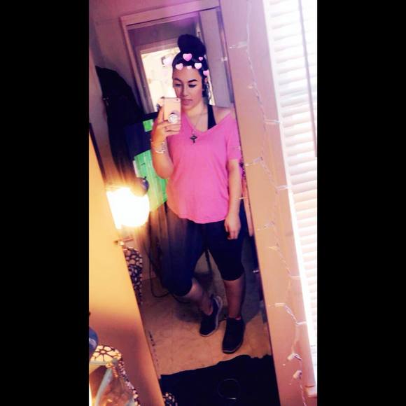 Meet your Posher, Joanna - Picture 1 of 1